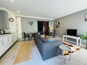 Robyns Nest Self Catering Cottage No1 tesisinde mutfak veya mini mutfak