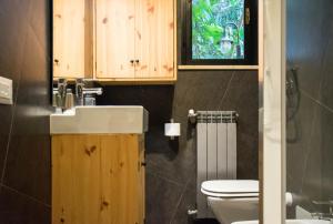A bathroom at St. Peter Sweets