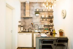 A kitchen or kitchenette at St. Peter Sweets