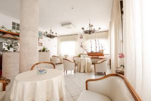 Istumisnurk majutusasutuses Hotel La Caravella