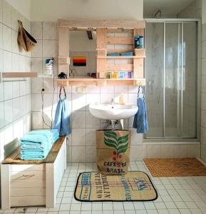 Fotografie z fotogalerie ubytování Ruhiges 4 Sterne Exzellenz-Appartement DIANA im Elb-Urstromtal - fast WLAN, good for long-terms v destinaci Bleckede + 37 fotografií