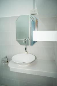 Gallery image of Owens Transient and Rentals in Santander