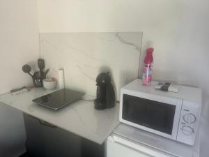 Kuchyň nebo kuchyňský kout v ubytování SKYS LOCATION PAKEHINA