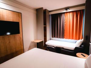 Postel nebo postele na pokoji v ubytování Ibis Valladolid