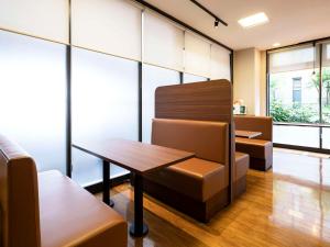 Posezení v ubytování Comfort Hotel Kariya