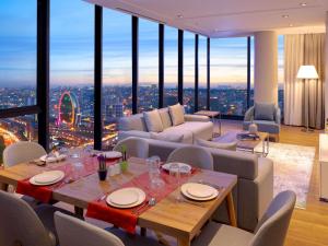Posezení v ubytování Movenpick Living Istanbul West