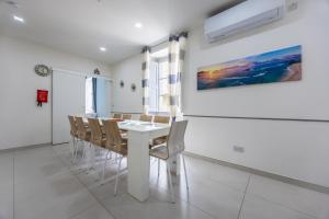 Gallery image of Elegant & Modern House by SF HOMES - Close to the Three Cities and the airport in Tarxien