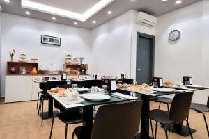 Room & Breakfast Aloe餐厅或其他用餐的地方