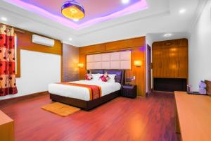 Postel nebo postele na pokoji v ubytování Hotel Intourist Palace