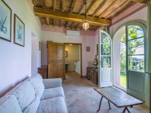 Χώρος καθιστικού στο Apartment Cardo by Interhome
