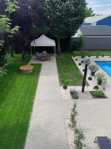 Vonkajšia záhrada v ubytovaní Studio apartmen