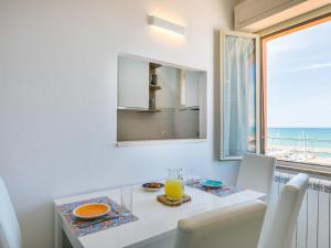 Nespecifikovaný výhled na moře nebo výhled na moře při pohledu z apartmánu