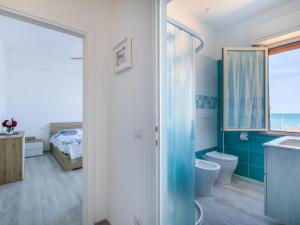 Koupelna v ubytování Apartment Francea e Mauro by Interhome
