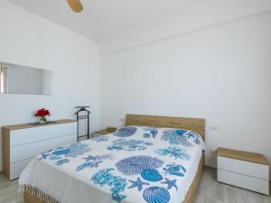 Postel nebo postele na pokoji v ubytování Apartment Francea e Mauro by Interhome