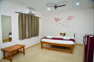 Ένα ή περισσότερα κρεβάτια σε δωμάτιο στο Evan's Nest