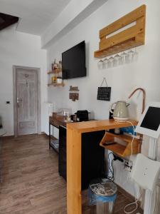 A kitchen or kitchenette at Forese House