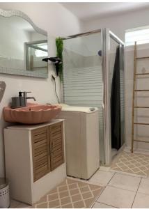 Koupelna v ubytování Bas de villa de 3 chambres et spa