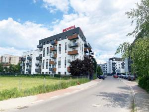 Tòa nhà nơi căn hộ tọa lạc