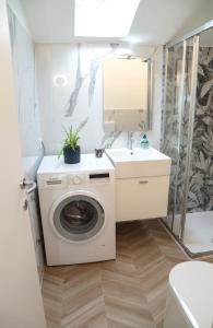 Gambar di galeri bagi Guest House Santo Stefano 3 di Reggio Emilia
