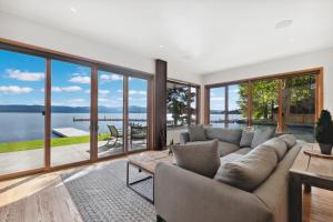 Imagen de la galería de Swan Lake House, en Bigfork