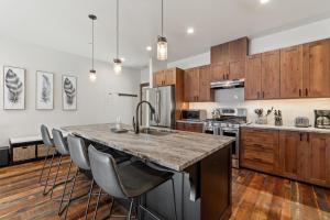 Imagen de la galería de Baker Loft 201, en Whitefish 23 fotos más
