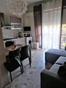 A kitchen or kitchenette at Casa Giorgia