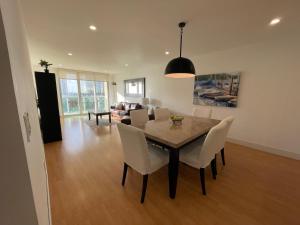 阳光岛滩Stunning apt! Oceanview! Parking included的相册照片