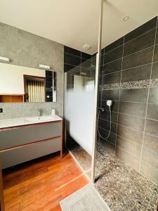 Gallery image of Villa rospico, 200m de la plage avec piscine in Névez