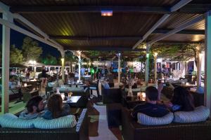 Apgyvendinimo įstaigoje Nostos Beach viešintys svečiai