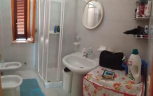 Ένα μπάνιο στο Villa Lorena sul mare calabria