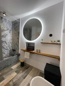 Et badeværelse på Casa da Figueira - Guest House