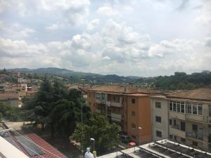 a view of a city with buildings and trees at Bed and Breakfast Adriano in Ponte
