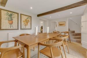 Posezení v ubytování The Stone House