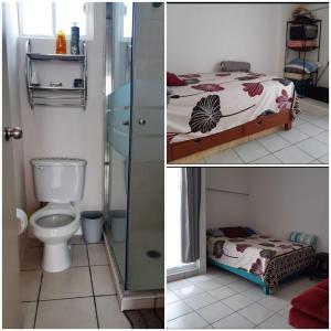 2 Bilder von einem Bad mit einem Bett und einem WC in der Unterkunft Casa Recidencial M&H in Emiliano Zapata
