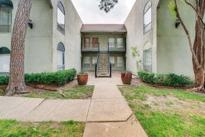 Το κτήριο όπου στεγάζεται  το διαμέρισμα