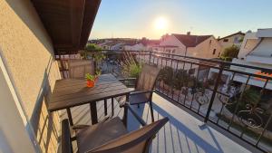 Balkón nebo terasa v ubytování Apartments Kivi