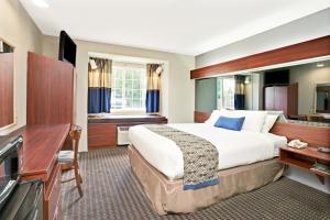 Imagen de la galería de Microtel Inn & Suites by Wyndham Detroit Roseville, en Roseville