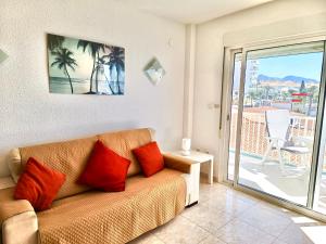 Posezení v ubytování APARTAMENTO TORRESOL Nsf1- TORRECILLA, NERJA