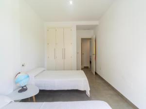 Posteľ alebo postele v izbe v ubytovaní Spacious Holiday Home in Motril with 2 Large Terraces
