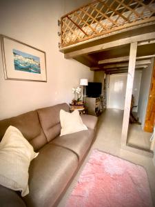 Area soggiorno di Farmhouse Retro with pool