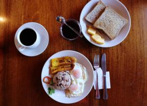 Επιλογές πρωινού για τους επισκέπτες του Hotel El Amanecer