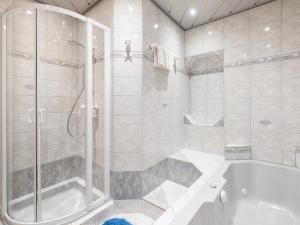 Ένα μπάνιο στο Werner