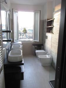 A bathroom at La Casa Della Zia