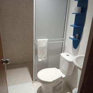 Koupelna v ubytování Hotel Juanmar