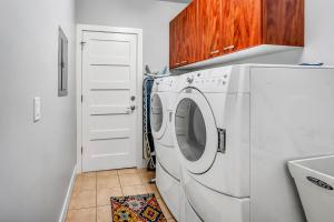 拉克罗斯4br Ideal For Groups 4 Blocks To La Crosse Cntr的相册照片