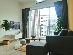 TV i/ili multimedijalni sistem u objektu Seremban Pool View 5-6 pax Suite