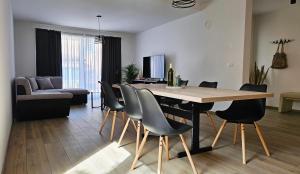 Posezení v ubytování Apartment MoiRai + 21 fotografií