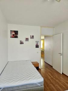 Postel nebo postele na pokoji v ubytování Apartments in Finland N & P