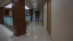 Foto de la galeria de Clarks Collection Somnath a Somnath