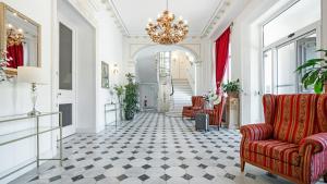 Posezení v ubytování Hotel Les Tourelles